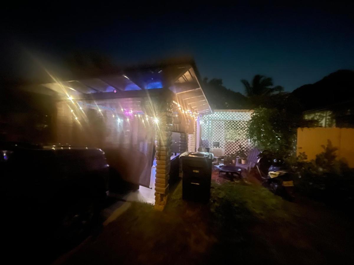 Miami Vibes "Hostel-Like" Shared Room Βόρειο Μαϊάμι Εξωτερικό φωτογραφία