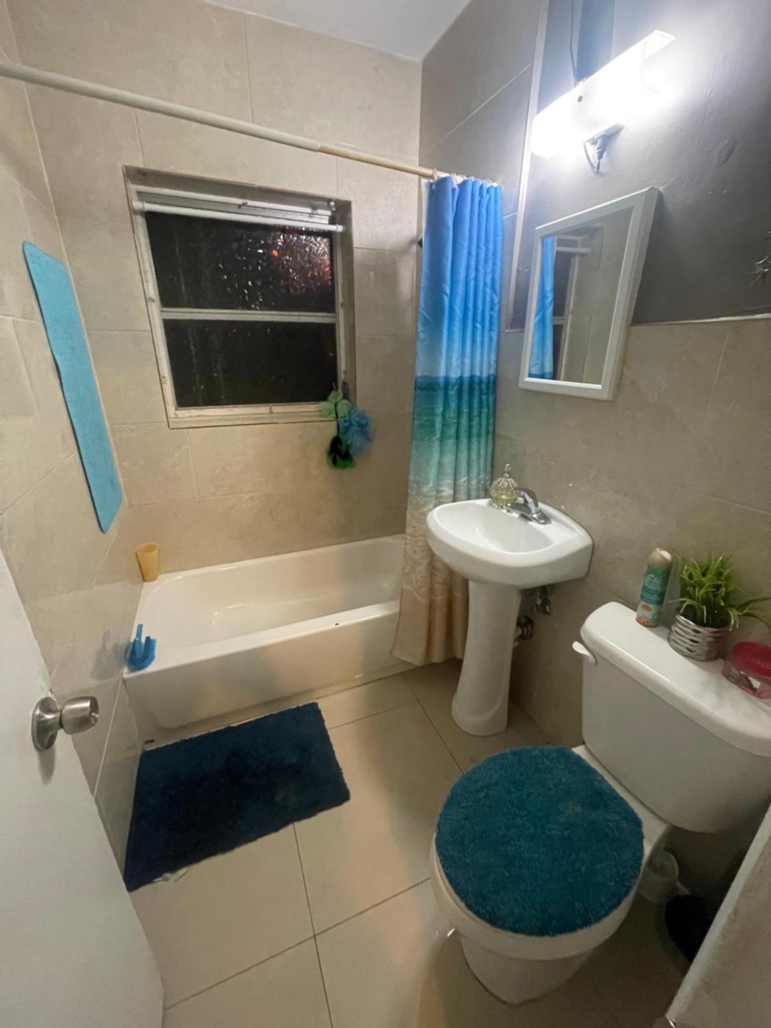 Miami Vibes "Hostel-Like" Shared Room Βόρειο Μαϊάμι Εξωτερικό φωτογραφία