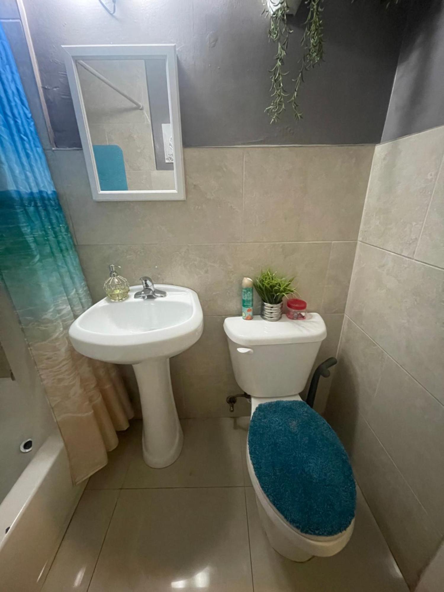 Miami Vibes "Hostel-Like" Shared Room Βόρειο Μαϊάμι Εξωτερικό φωτογραφία
